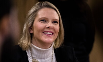 I HARDT VÆR: Sylvi Listhaug har opplevd mange politiske stormkast, men på hjemmebane gleder hun seg til å bli mamma for tredje gang. Foto: Scanpix I HARDT VÆR: Sylvi Listhaug har opplevd mange politiske stormkast, men på hjemmebane gleder hun seg til å bli mamma for tredje gang. Foto: Scanpix